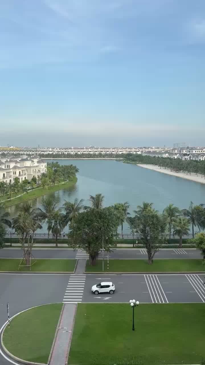 Bán căn Duplex 117m2 - The Senique - Đông Nam view thoáng - Vinhomes Ocean Park