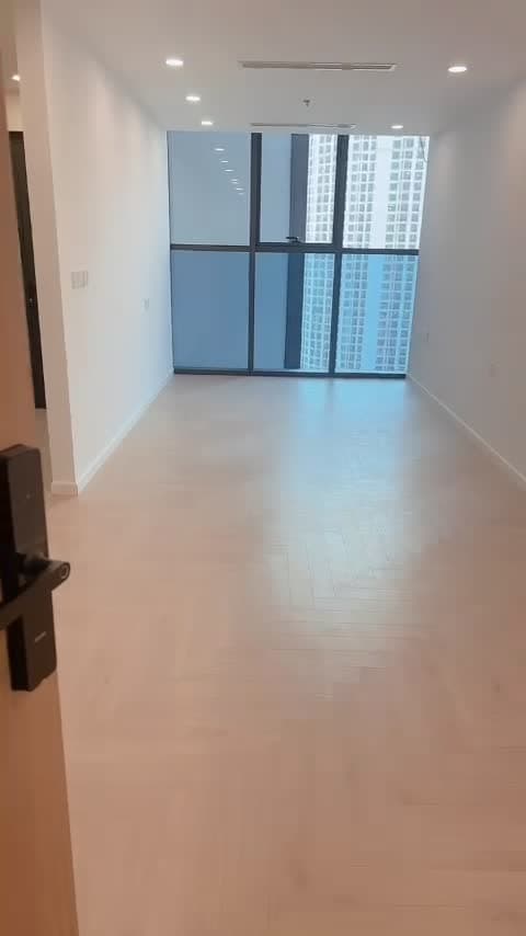 🌟Căn hộ Đập thông Studio dòng tiền ~22tr/ tháng ở Ngã Tư Sở - Hà Nội full đồ full tiện ích    BÁN 2 CĂN STUDIO LIỀN KỀ – TẦNG CAO – VIEW ROYAL CITY CỰC ĐẸP 🌟  📍 Vị trí đắc địa – tòa nhà cao cấp, kết nối nhanh tới trung tâm