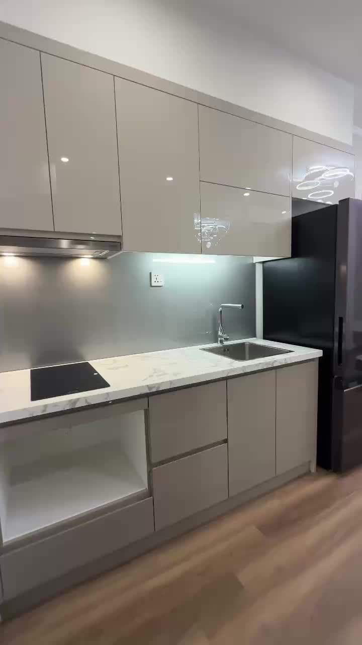 💥💥💥HOT HOT HOT💥💥💥 ✅Mã căn: ZR2.2404❤️10 ✅Loại căn: Studio  ✅Diện tích: 30m2 ✅Hướng: TB ✅Full nội thất mới ✅Giá bán: 2.5 tỷ thu về  ✅Tình trạng: Sẵn Pass