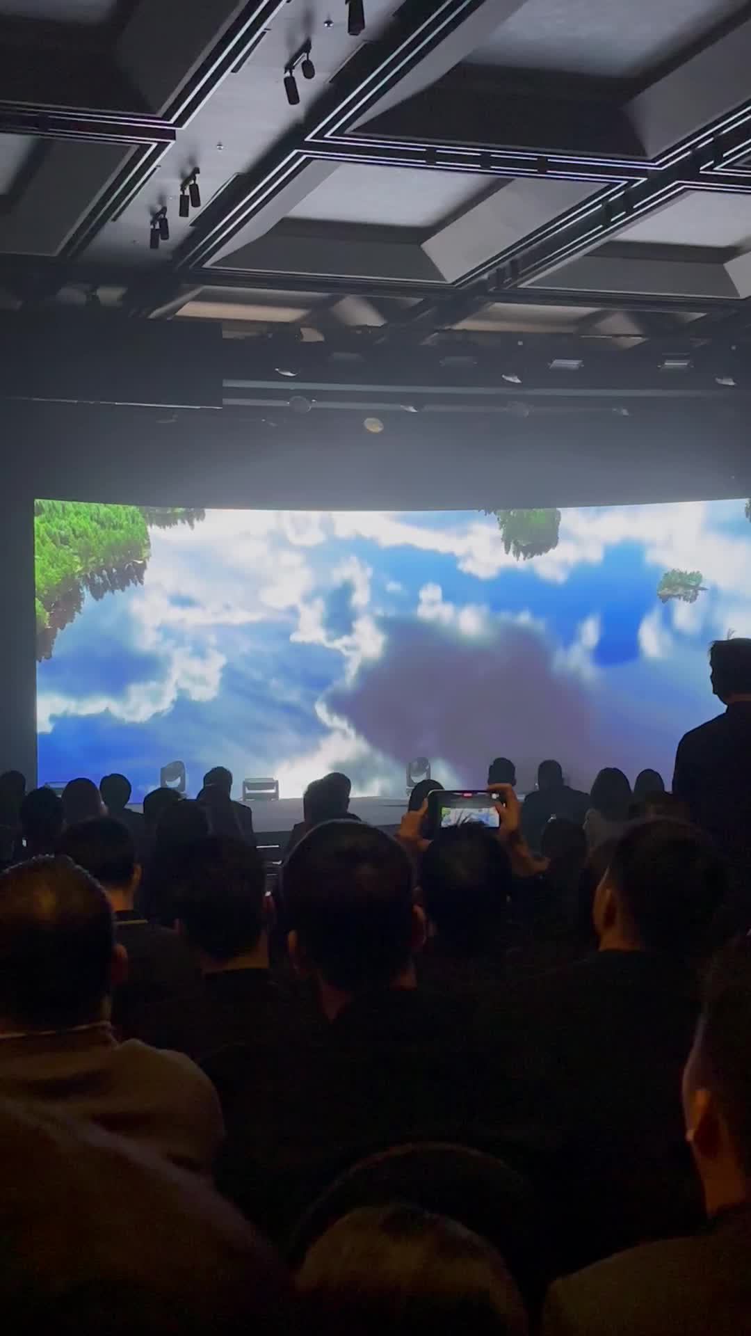 LUMIERE ESSSENCE PEAK _ VinHomes Cổ Loa