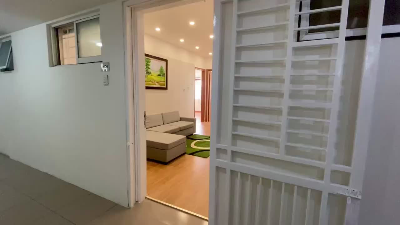Bán căn hộ tại C14 Bắc Hà toà CT2, 70m2, 2 ngủ, Có slot oto -A110