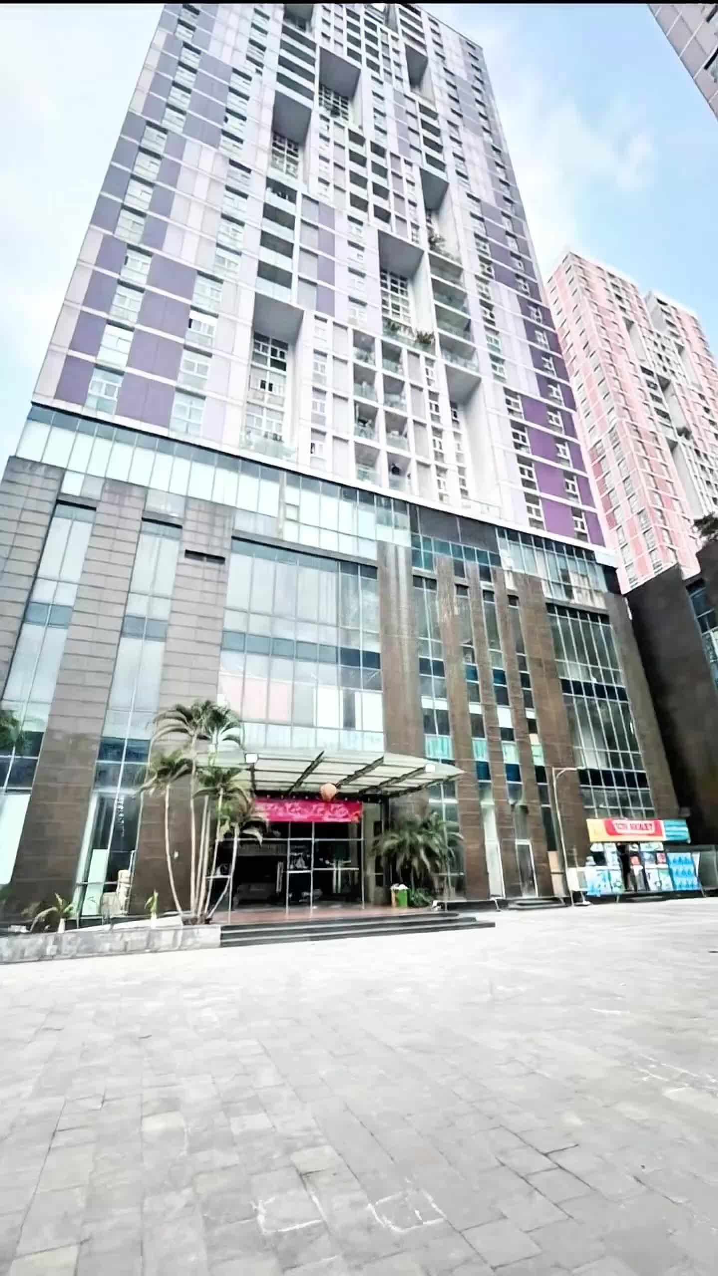 Bán căn hộ 3 ngủ- Văn Khê-94m2