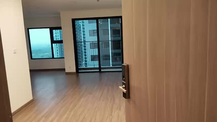 The sola park toà g6 căn  2n2vs+1 64m2 tiến độ 5% . View đại lộ thoáng k nghĩa trang. Giá 5ty2 . Giá rẻ hơn cả khu s