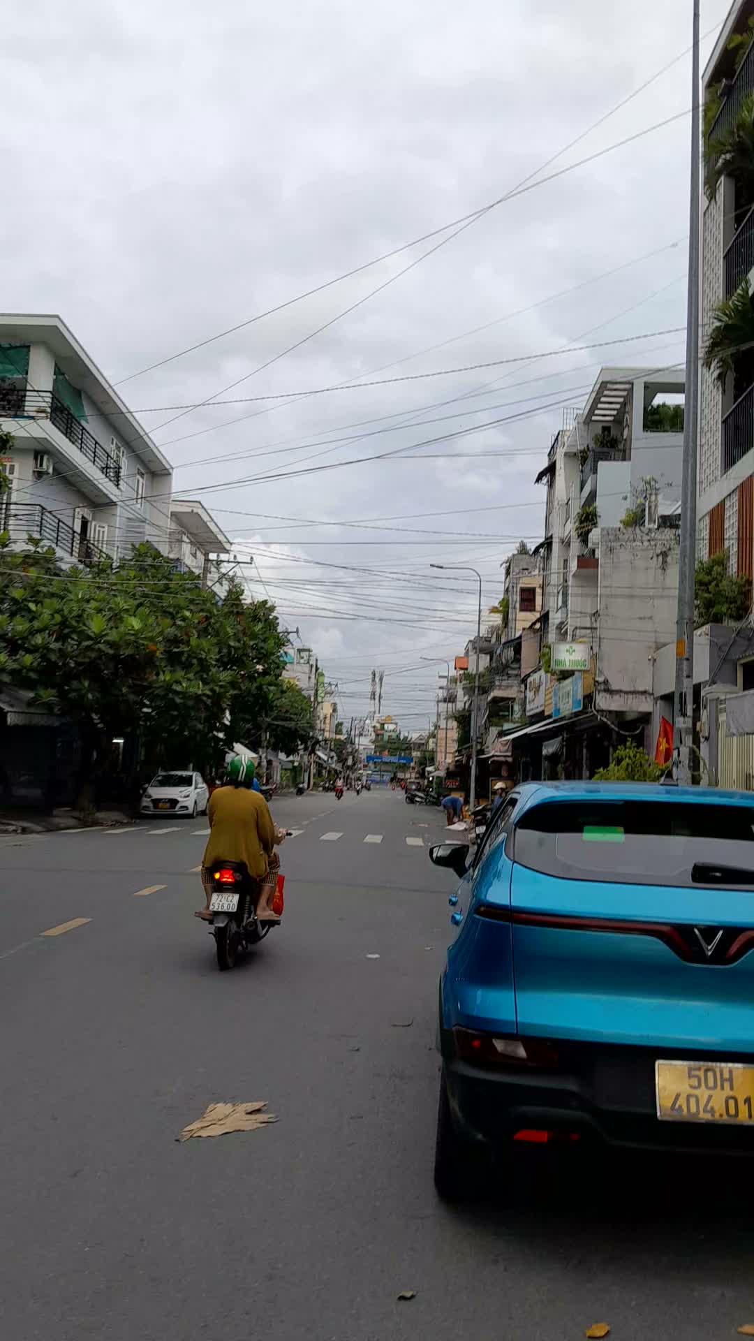 BÁN NHÀ MT KD  ĐƯỜNG LẠC LONG QUÂN,SÁT ĐẦM SEN Đ/ NHƯA 7M,(4 X 7m x 2 TẦNG) GIÁ:NHỈNH 4TY TL - ảnh 2