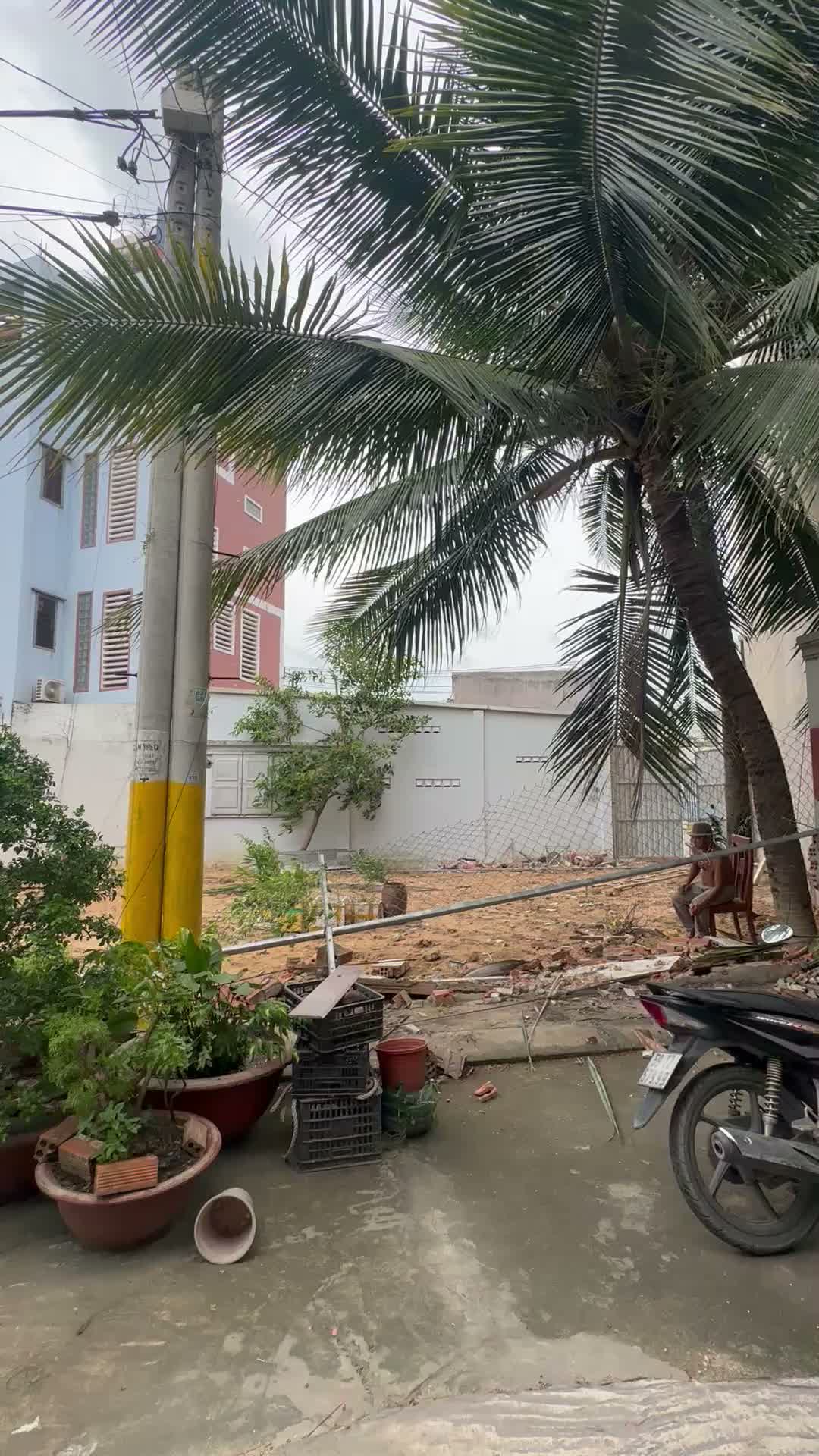 Bán đất đường Gò Cát phường Phú Hữu giá tốt chỉ 3ty450 - ảnh 2
