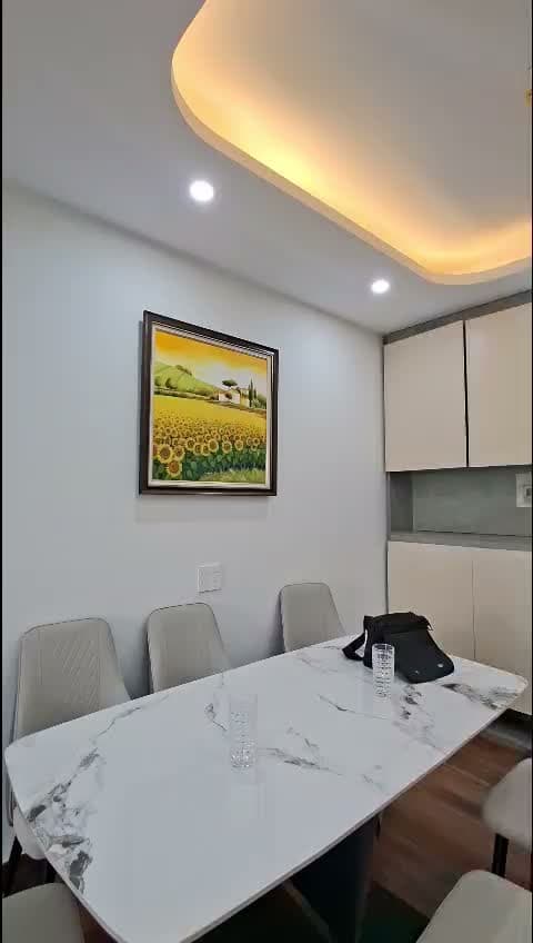 Chung cư Vĩnh Hoàng, Hoàng Mai, Hà Nội 5,25 tỷ căn 3 ngủ View Hồ, sẵn sổ đỏ, đầy đủ nội thất mới nhận nhà ở ngay - ảnh 2