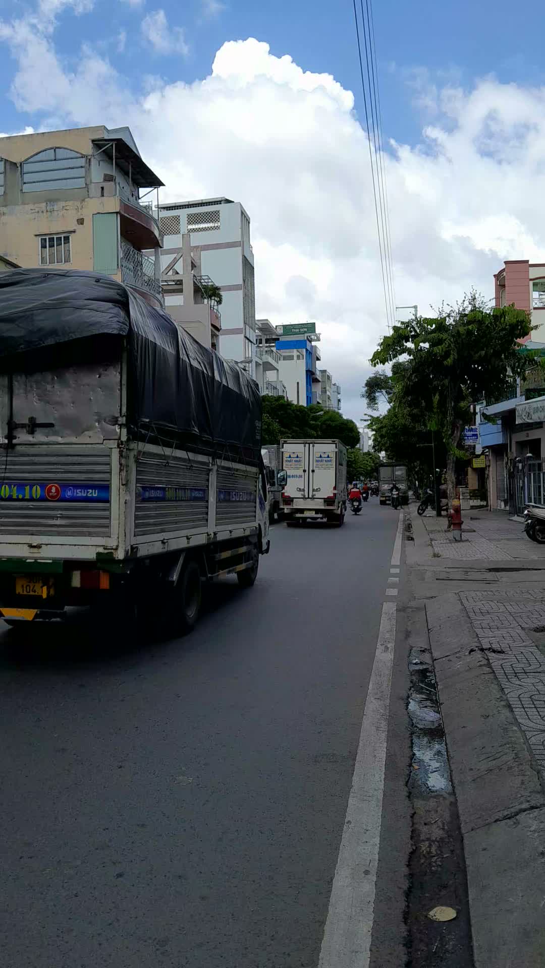 BÁN NHÀ ĐƯỜNG TỈNH LỘ 10,SÁT CHỢ PHÚ LÂM , GẦN AEON MALL  ( 4 X  13M X 2 TẦNG ) GIÁ : NHỈNH  4 TỈ TL - ảnh 2