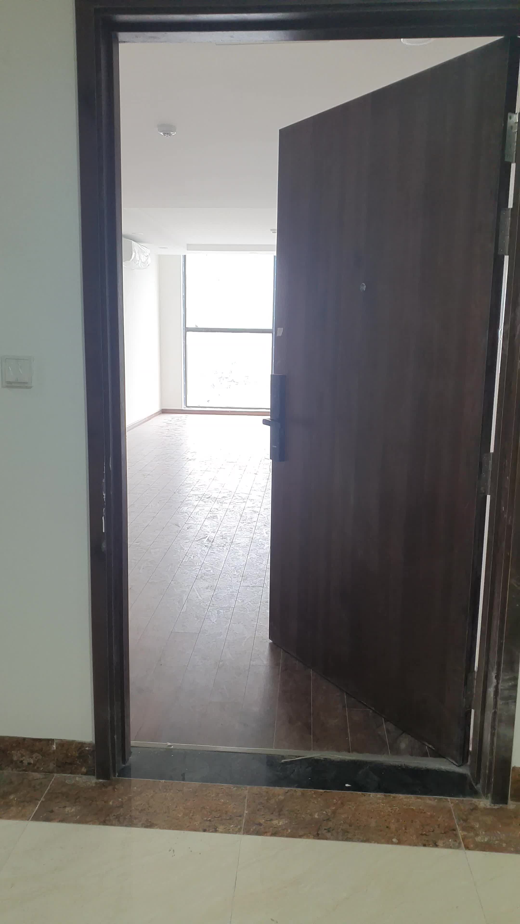 Bán căn 2PN  tòa Blugem Thanh Trì, giá đầu tư.