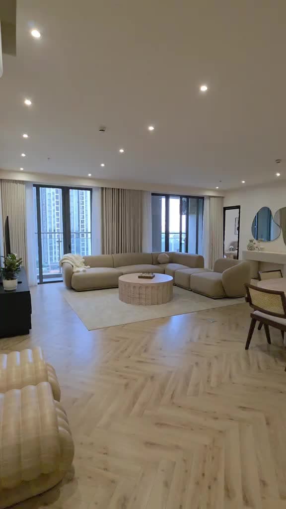 Căn hộ góc 3PN - 137m2 view hồ đẹp toàn cảnh Quận 1 và Landmark giá 7,9 tỷ tại Ascent lakeside quận 7 - ảnh 2