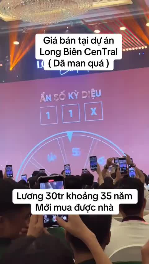 Long Biên Central