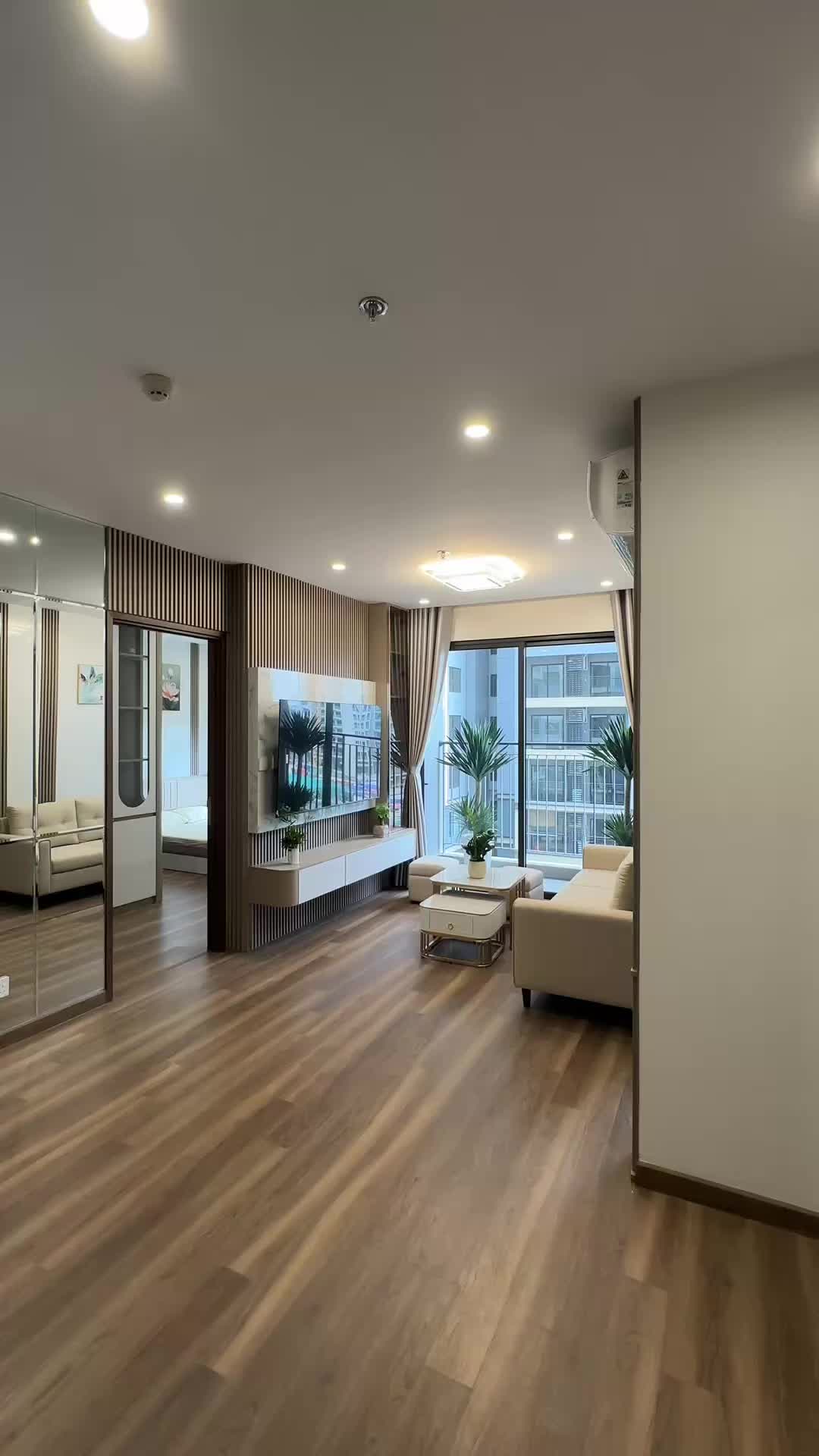 Bán nhanh 4.6 tỷ căn 2N góc Zurik 63m2 ĐN cực mát full nội thất nhập khẩu đồ gỗ An Cường