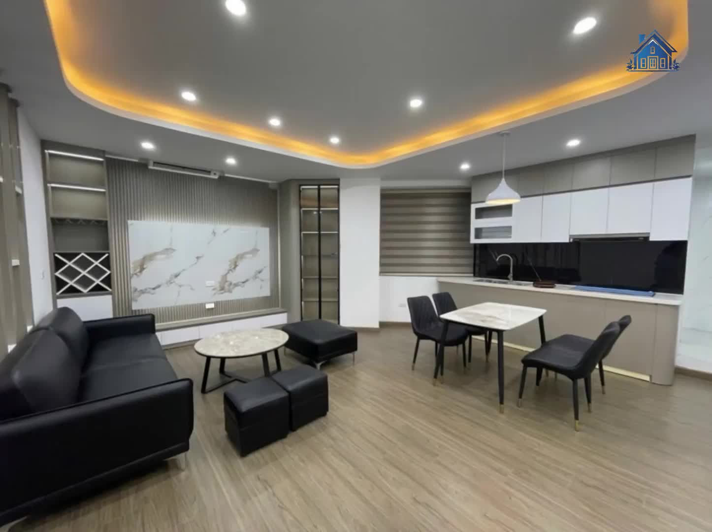 (Tin thật 100%) CH lô góc 85m2 x 3PN tòa 7A Lê Đức Thọ - Ban công Đông và Bắc - Nội thất 600 triệu