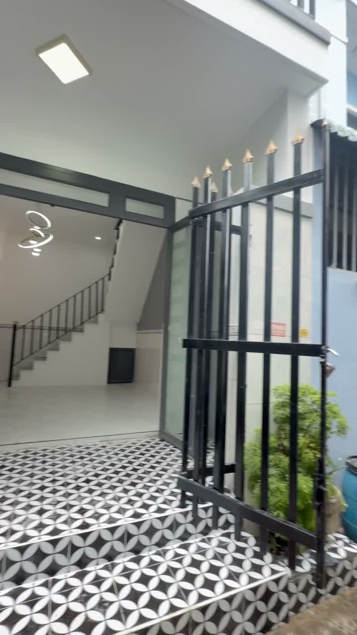 CẦN SANG LẠI NHÀ CĂN CUỐI 2MT GIÁ RẺ CHO ANH/ CHỊ DÂN VP, LĐ CÓ NHÀ RIÊNG ĐỂ Ở, 4X9-NỞ HẬU 5M - 695TR - ảnh 2