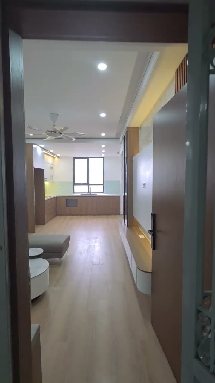 Em cần bán căn 3 ngủ xịn tầng trung full đồ toà CT2A cc Tân Tây Đô. Lh 098191**** - ảnh 2