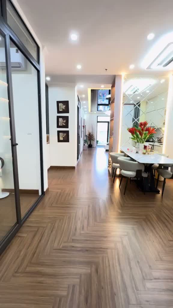 Vinhomes Royal City