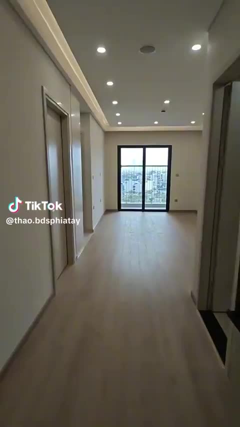 2 ngủ Moonlight giá nhỉnh 4 tỷ, miễn phí dịch vụ, chủ dễ tính, mua bán nhanh