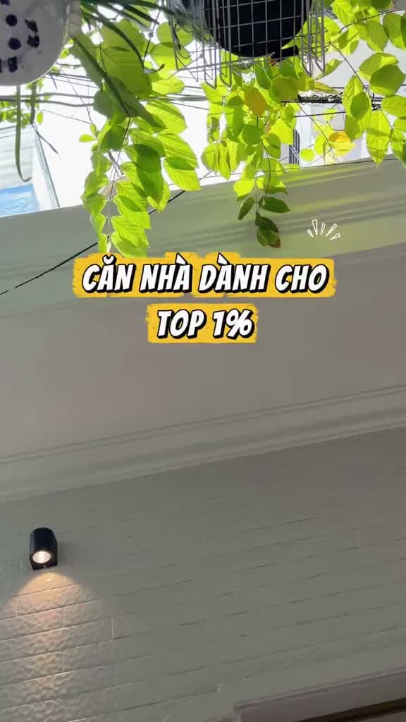 🏡 Quận 10 | 55m² 🌱 Giếng trời xanh mát, sân vườn bên hông