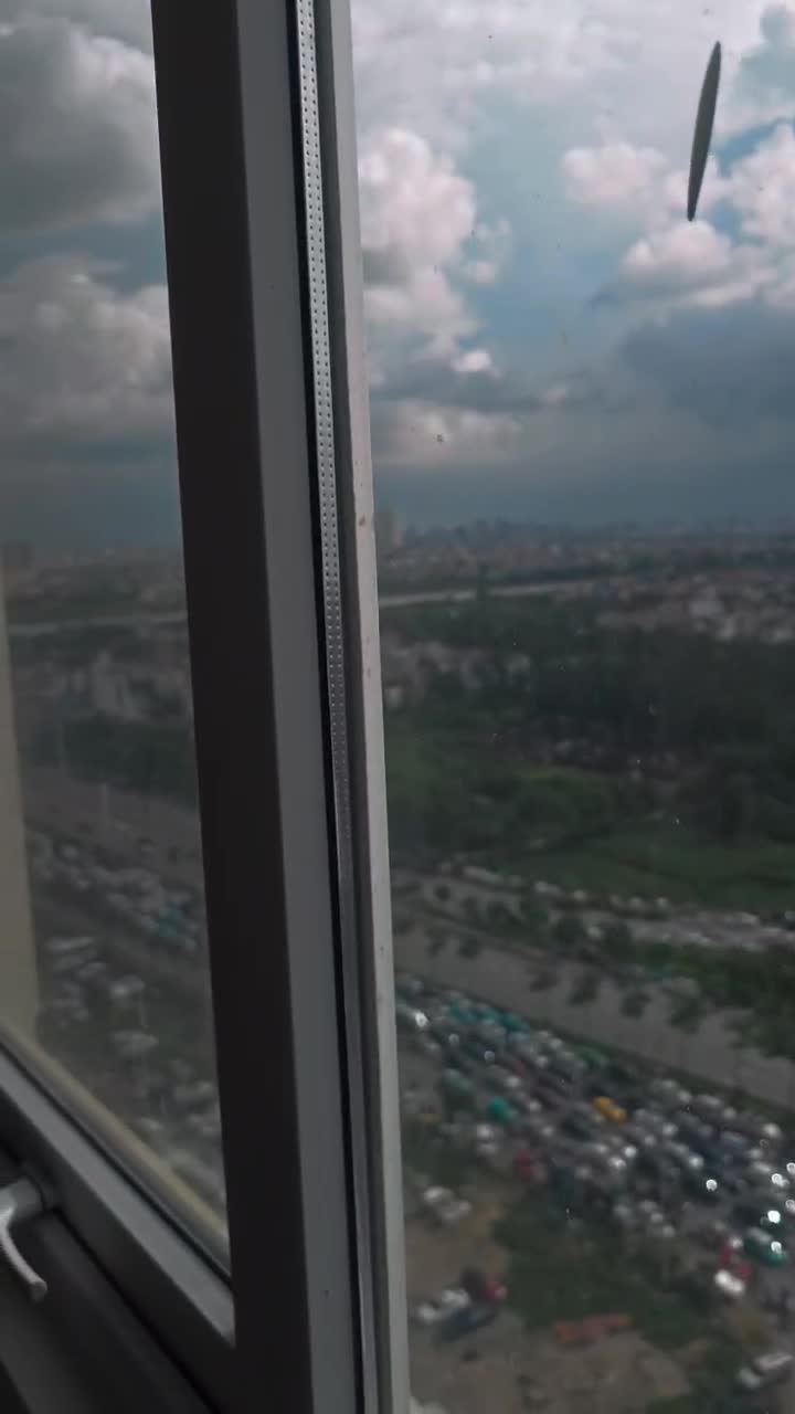 2PN đập thông tường không gian rộng rãi 4,7 tỉ ở luôn - sắp cổ sổ . view Cầu Đông Trù - chân cầu tứ liên