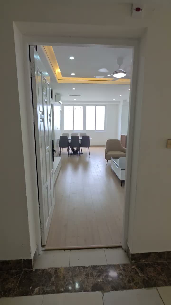 Bán căn hộ 4 ngủ full đồ cao cấp chủ nhà sửa nhà gần 1 tỷ giá nhỉnh tí ti 5 tỷ siêu rẻ Ct1B Tân Tây Đô. Lh 098191**** - ảnh 2