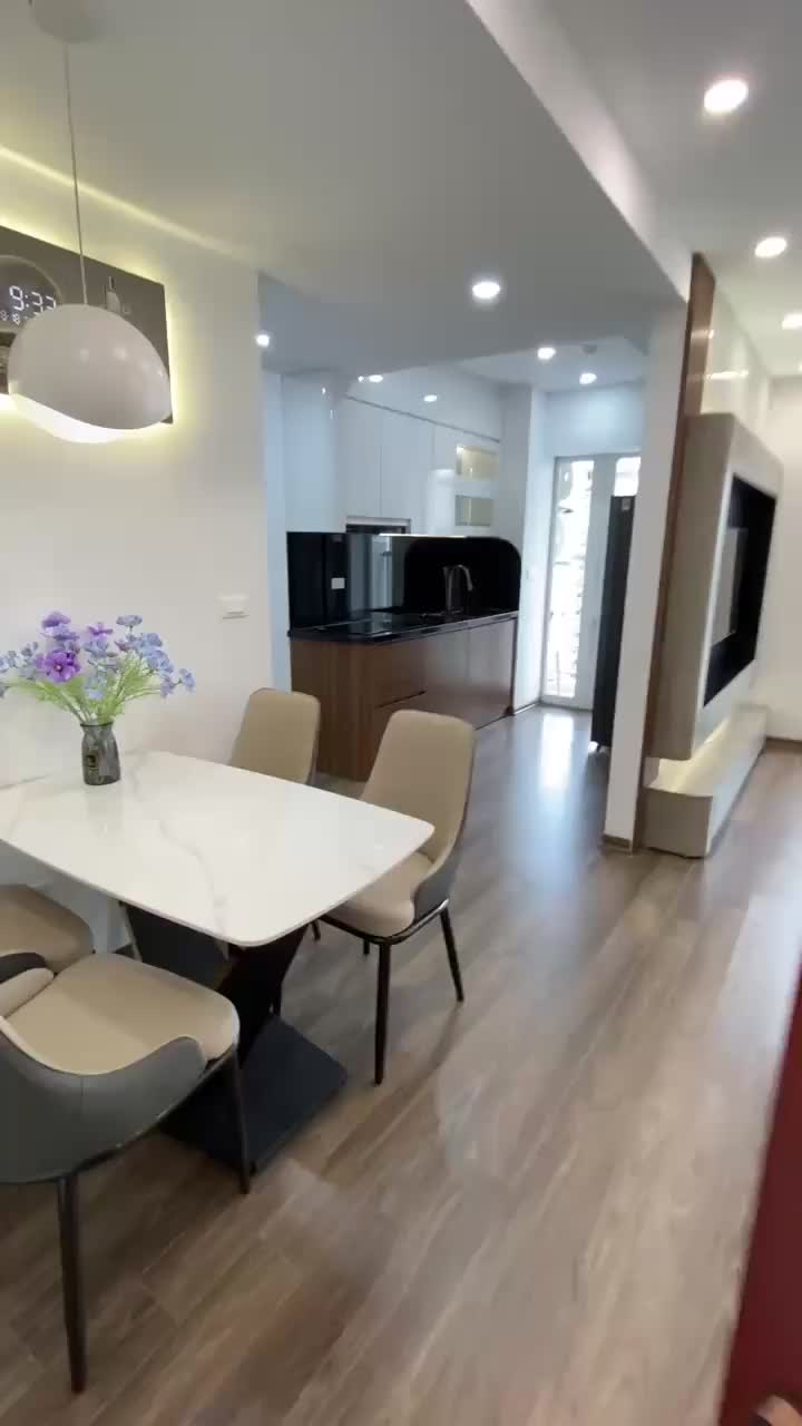 Tầng 16 toà D1CT2 Tây Nam Linh Đàm - Căn góc 96.5m2 sổ đỏ - Thiết kế  3 ngủ 2 vs