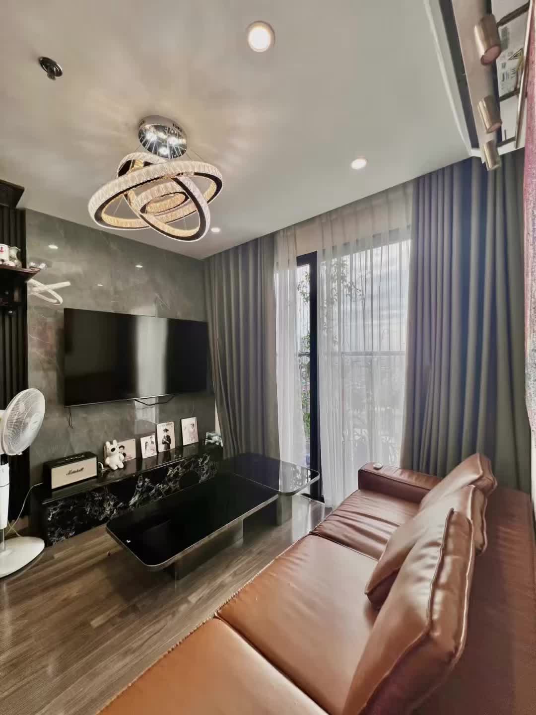 CHÍNH CHỦ GỬI BÁN CĂN HỘ ĐẸP TẠI Vinhomes Smart City – FULL NỘI THẤT CAO CẤP – CHỈ 4,25 TỶ