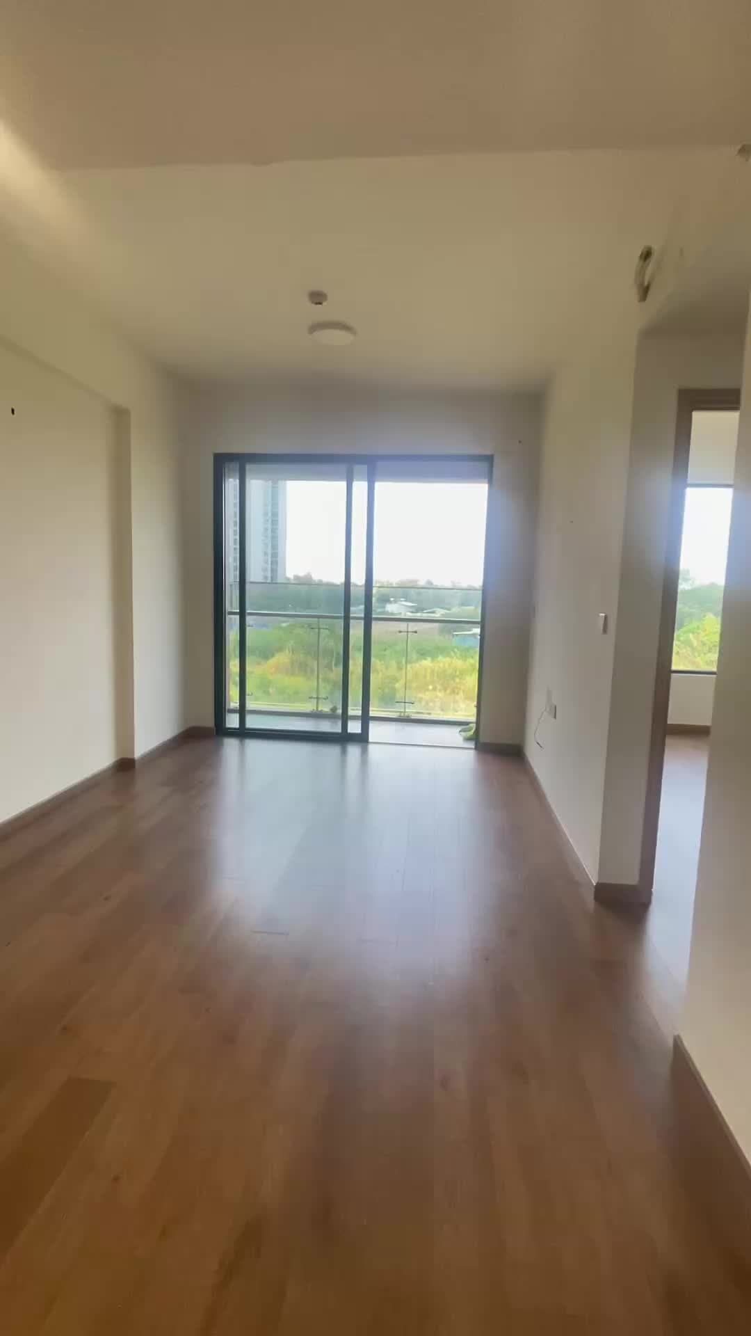 Bán căn 60m2, 2Pn,1wc , ban công giá 4.1 tỷ Mizuki Park