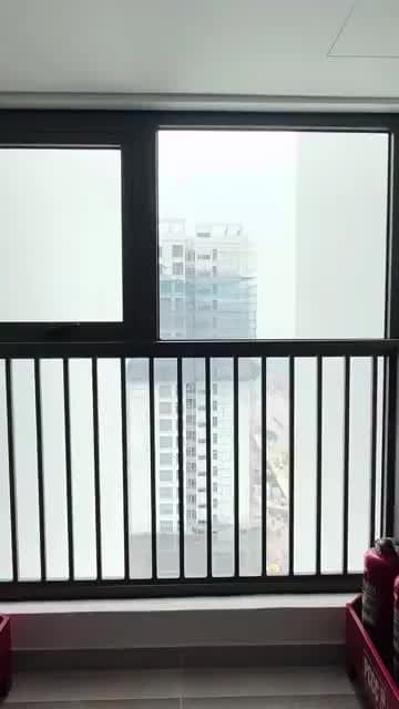 Tôi chính chủ bán căn góc tầng 18 toà K3, hướng Đông Nam mát, tầm nhìn thoáng và view rất đẹp