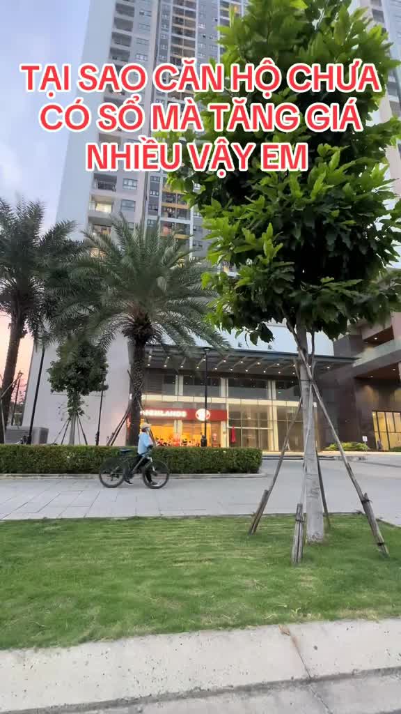 Q7 Saigon Riverside Complex