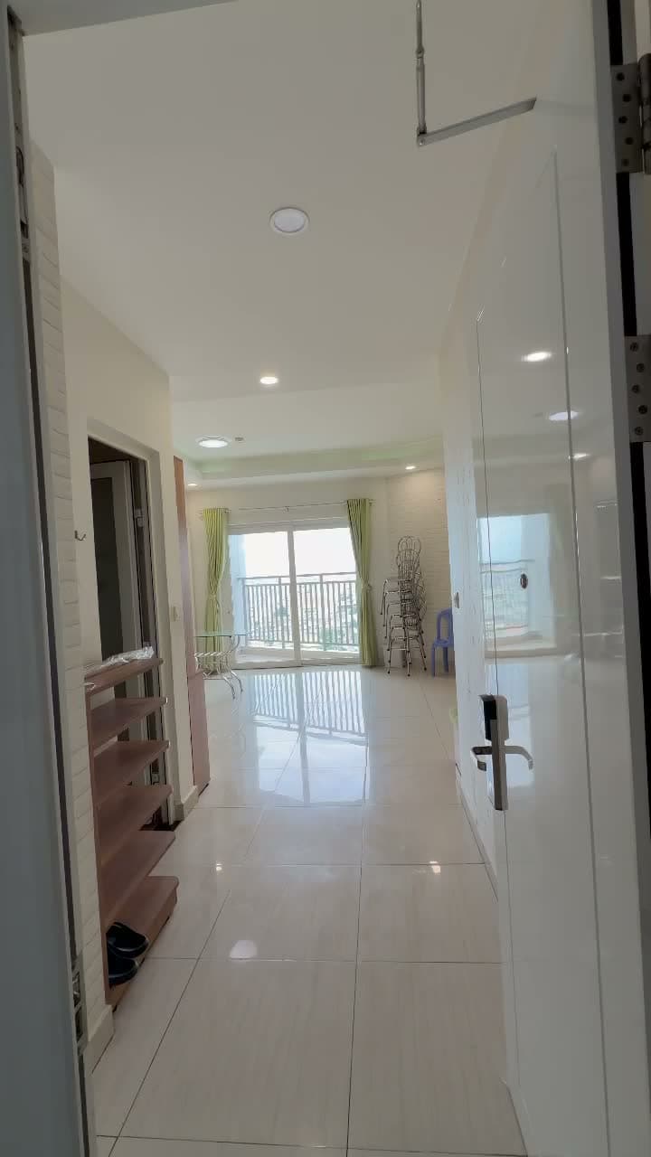 Bán căn hộ Moonlight Boulevard, Bình Tân 3PN, 96m2, giá  4tỷ5 đã bao gồm thuế phí, FULL NỘI THẤT, nhà mới sạch sẽ - ảnh 2