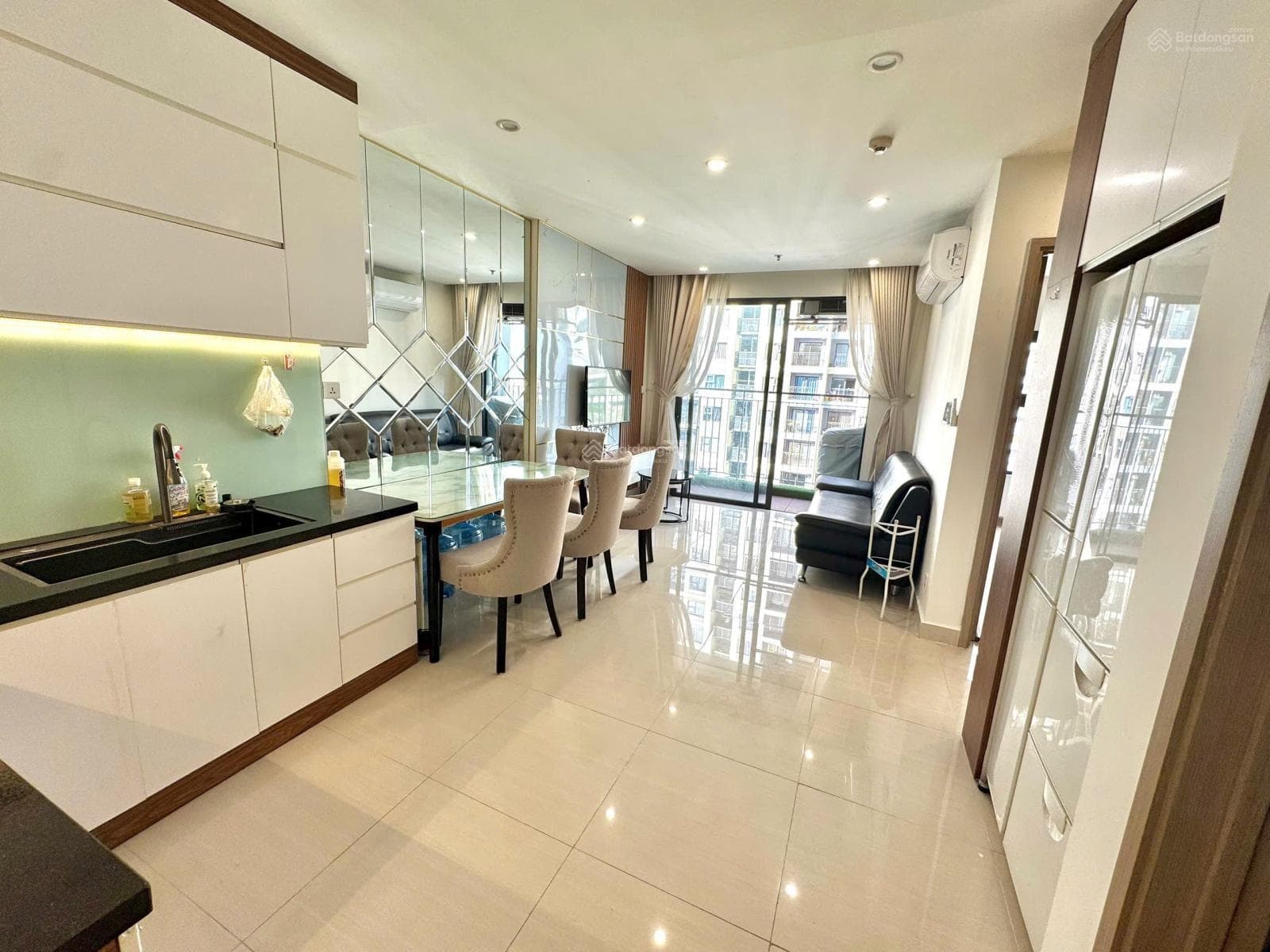 1PN+ 47m2 khá đẹp bên Rainbow anh chị ơi, tầng đẹp, view thoáng, giá chỉ 2.2 tỷ sổ hồng sẵn ạ - ảnh 1