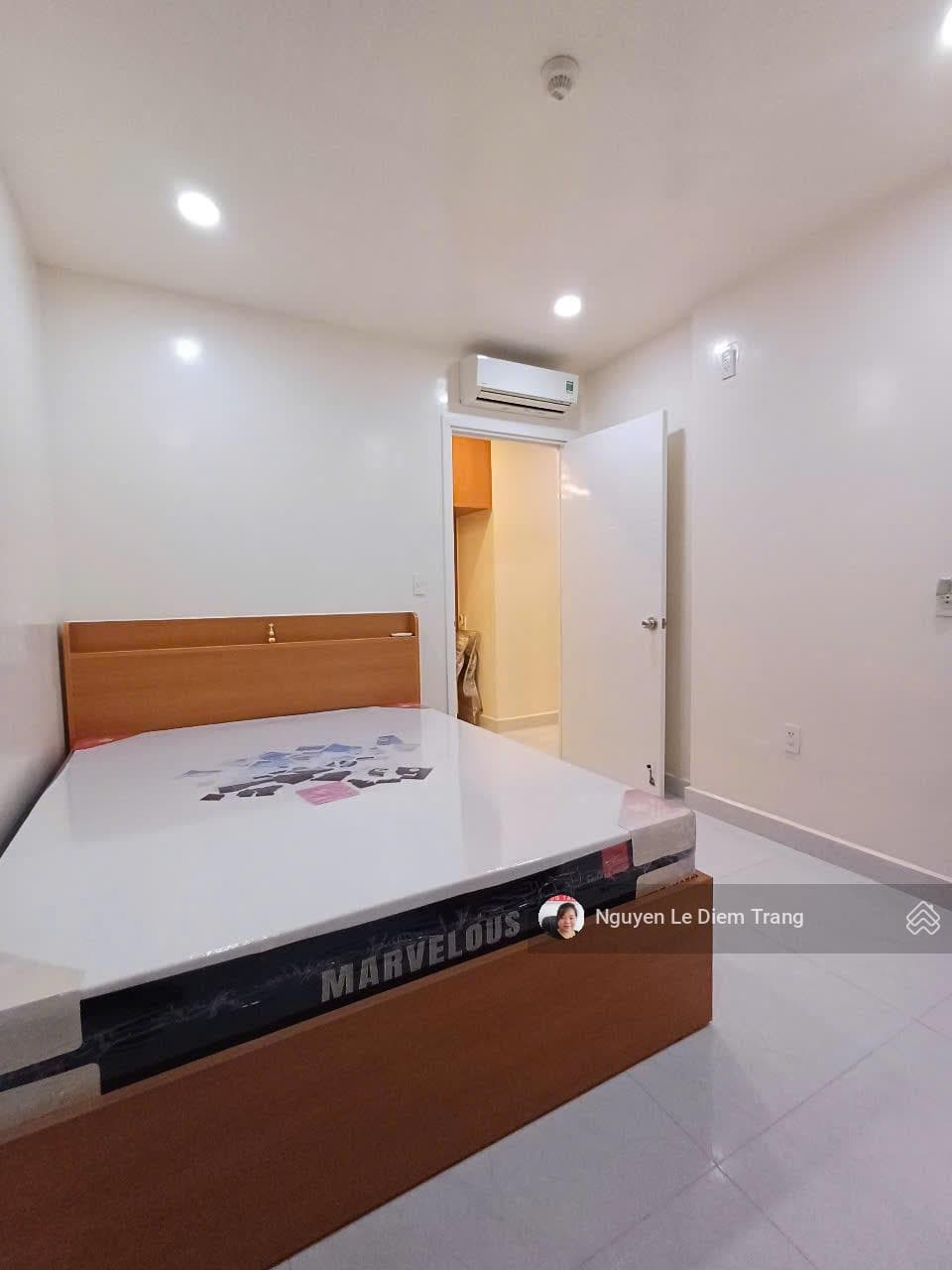 Bán căn 3 phòng ngủ có nội thất đầy đủ chỉ dọn vào ở ngay giá 4,2 tỷ. LH: 090286**** Châu - ảnh 2