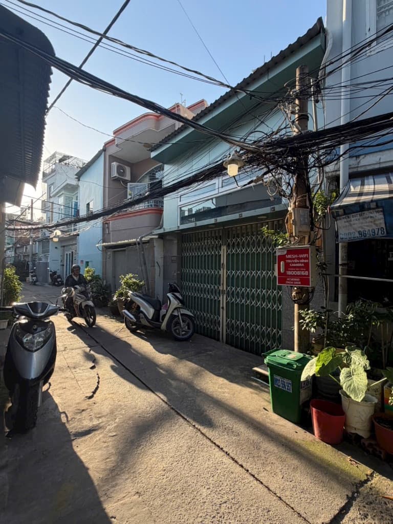 BÁN NHÀ MỚI Q7 - ảnh 1
