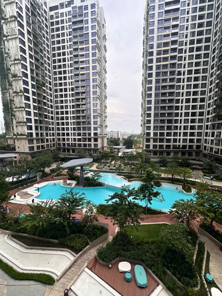 Chủ ngộp cắt lỗ 700tr Masteri Lumiere 1PN+ 54m2 view hồ bơi - ảnh 1