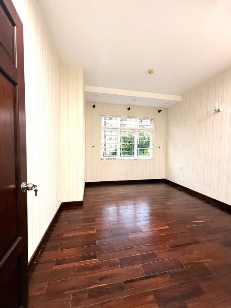 Chính chủ cần bán gấp căn hộ Thiên Nam Apartment, Quận 10, DT: 99m² (3PN - 2WC), sổ hồng riêng - ảnh 5