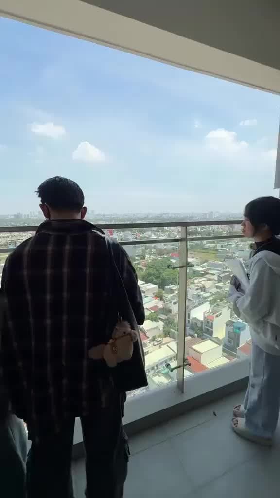 Em Nhâm Chuyên Urban Green. Chủ bán 1PN giá 4ty450 sang sổ sẵn. Căn góc nhà mới view hồ bơi - ảnh 2