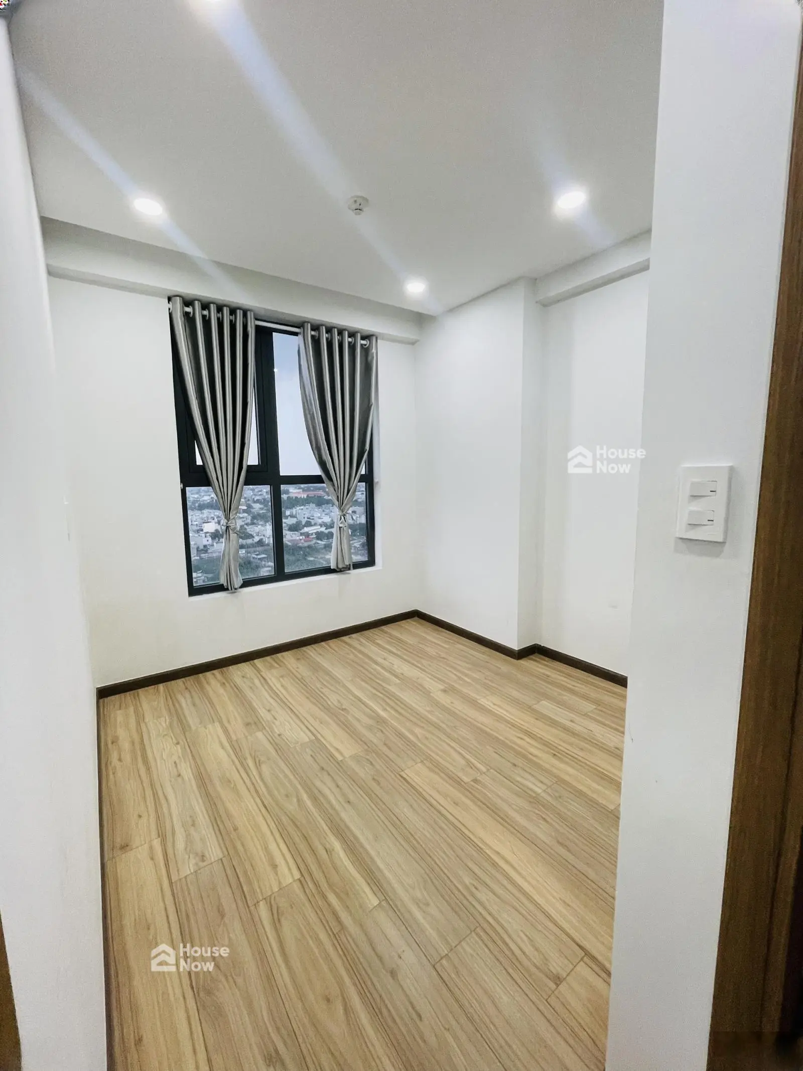 Căn hộ Bcons Plaza giá tốt 2PN 2WC, 51.33m² chỉ 2,25 tỷ, giá thật có bớt lộc, Sổ hồng riêng - ảnh 1 Căn hộ Bcons Plaza giá tốt 2PN 2WC, 51.33m² chỉ 2,25 tỷ, giá thật có bớt lộc, Sổ hồng riêng - ảnh 1