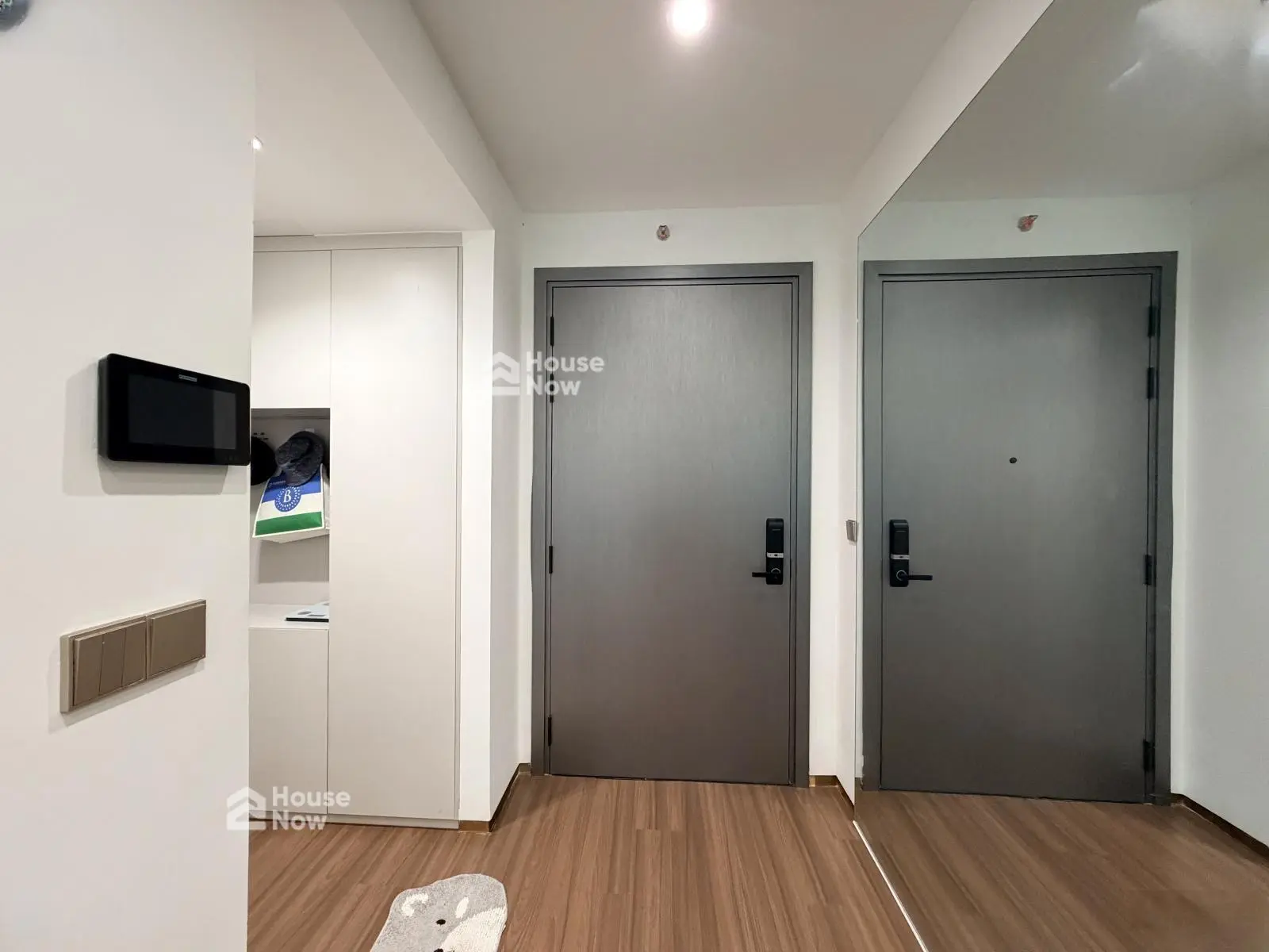 Bán căn hộ 2PN 2WC De La Sol Quận 4 - ảnh 1