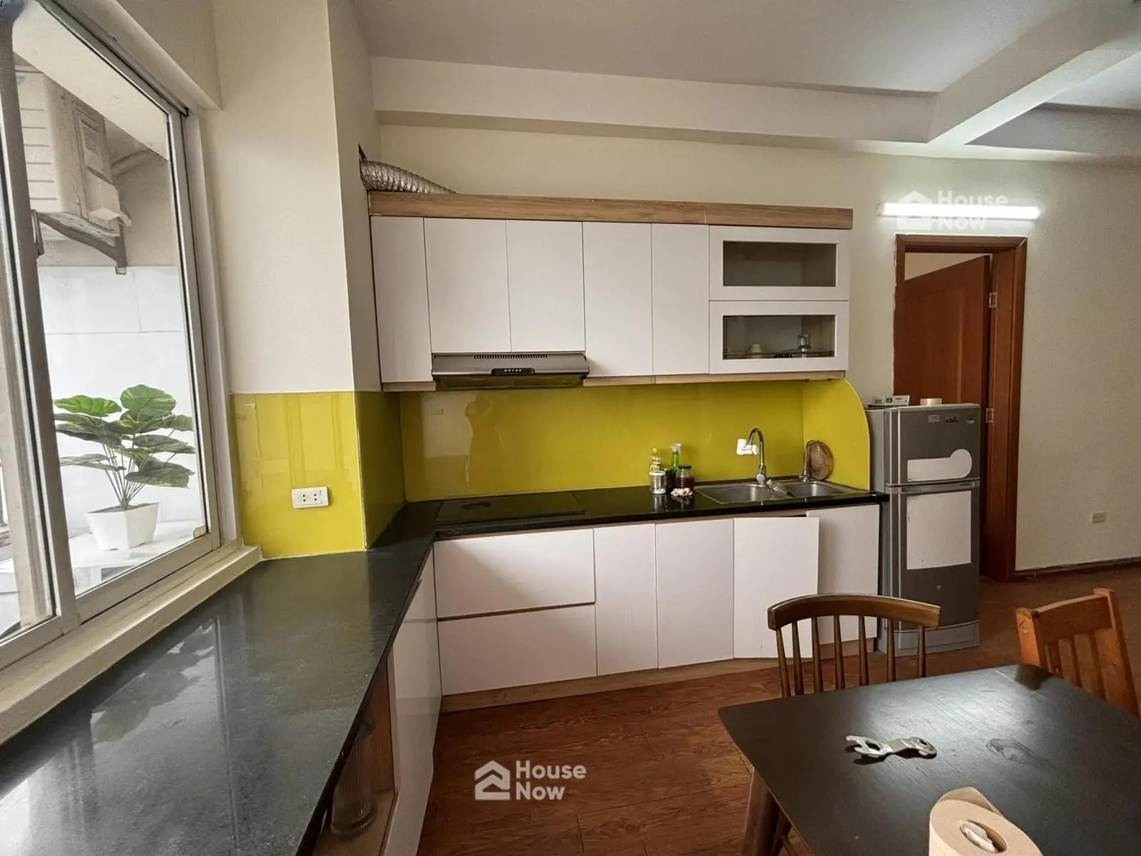 Bán căn hộ Dương Đình Nghệ, 100m2, 3Pn, 6,7 tỷ. 097511**** - ảnh 2 Bán căn hộ Dương Đình Nghệ, 100m2, 3Pn, 6,7 tỷ. 097511**** - ảnh 2