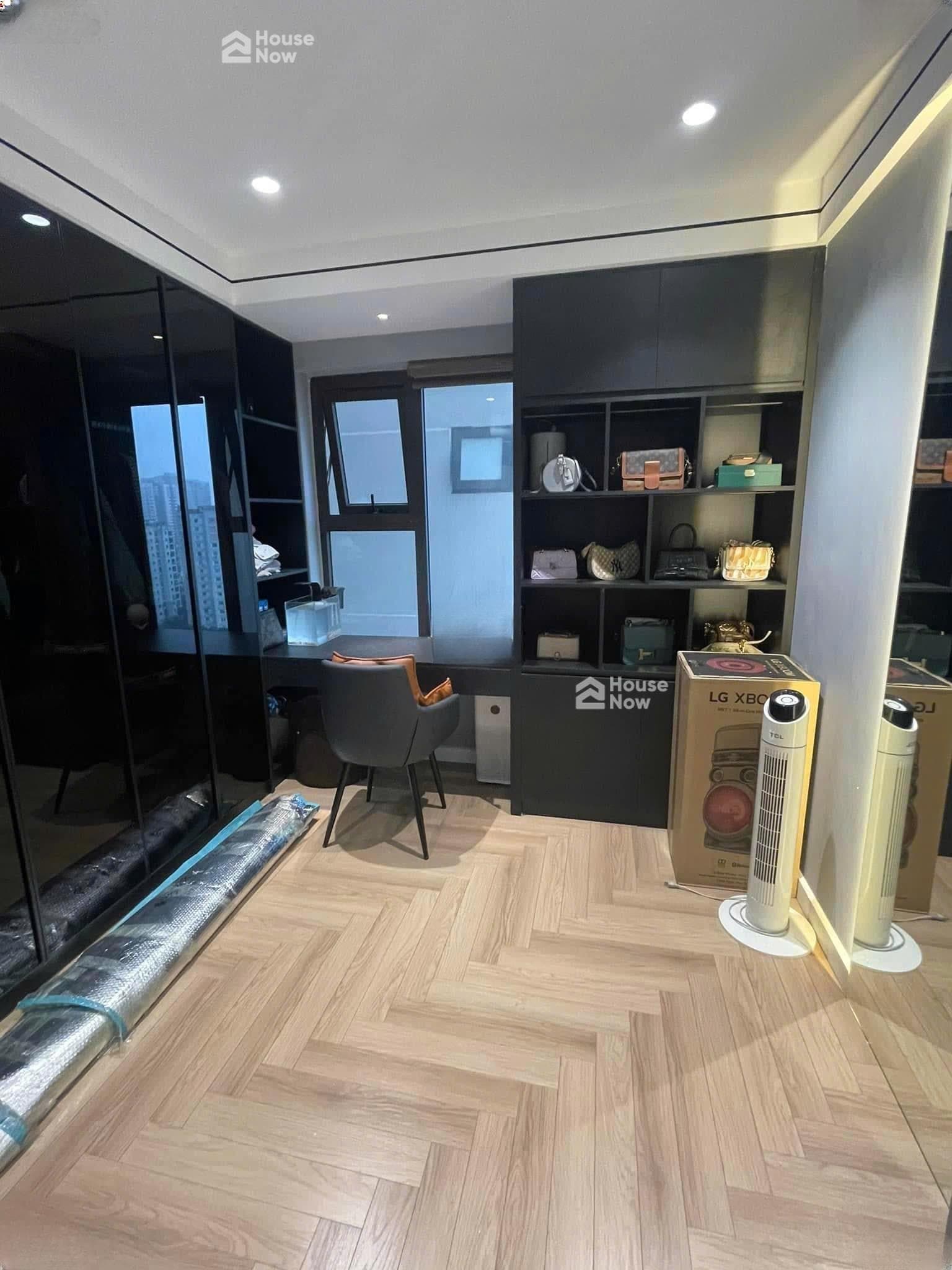 Chính chủ bán gấp căn 3N2VS 108 m2 tại Việt Đức Complex nội thất siêu đẹp, giá 7.6 tỷ - ảnh 4 Chính chủ bán gấp căn 3N2VS 108 m2 tại Việt Đức Complex nội thất siêu đẹp, giá 7.6 tỷ - ảnh 4