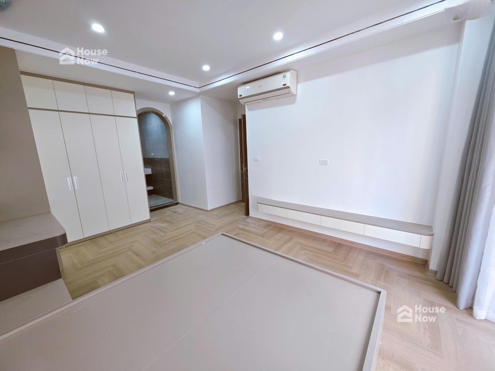 Siêu rẻ - 150m2, 4PN, 3VS, căn góc, chung cư Mễ Trì Hạ, đối diện Keangnam, Đường Phạm Hùng - ảnh 10 Siêu rẻ - 150m2, 4PN, 3VS, căn góc, chung cư Mễ Trì Hạ, đối diện Keangnam, Đường Phạm Hùng - ảnh 10