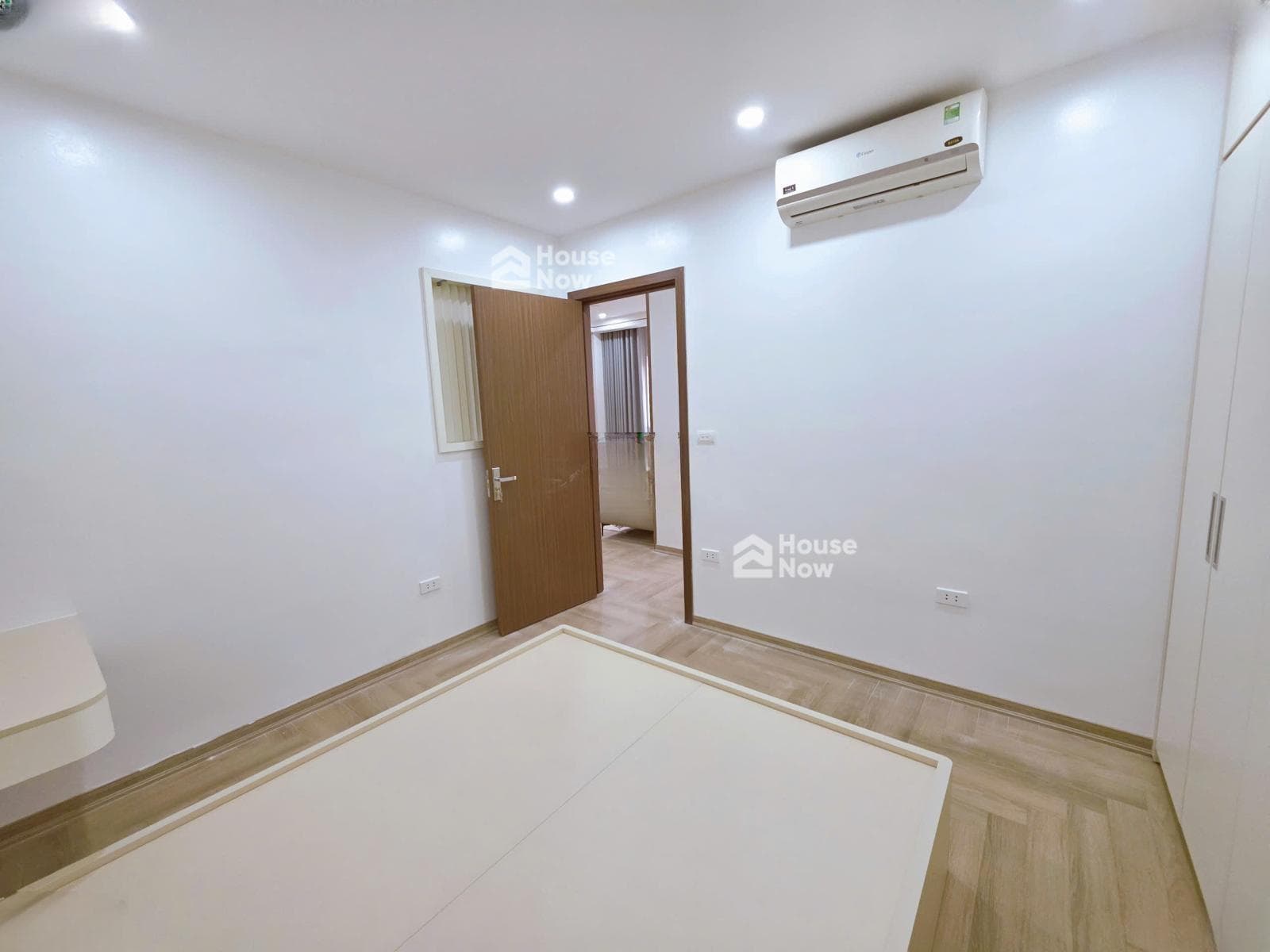 Siêu rẻ - 150m2, 4PN, 3VS, căn góc, chung cư Mễ Trì Hạ, đối diện Keangnam, Đường Phạm Hùng - ảnh 14 Siêu rẻ - 150m2, 4PN, 3VS, căn góc, chung cư Mễ Trì Hạ, đối diện Keangnam, Đường Phạm Hùng - ảnh 14