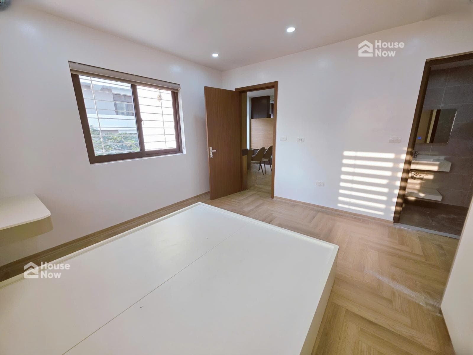 Siêu rẻ - 150m2, 4PN, 3VS, căn góc, chung cư Mễ Trì Hạ, đối diện Keangnam, Đường Phạm Hùng - ảnh 4 Siêu rẻ - 150m2, 4PN, 3VS, căn góc, chung cư Mễ Trì Hạ, đối diện Keangnam, Đường Phạm Hùng - ảnh 4
