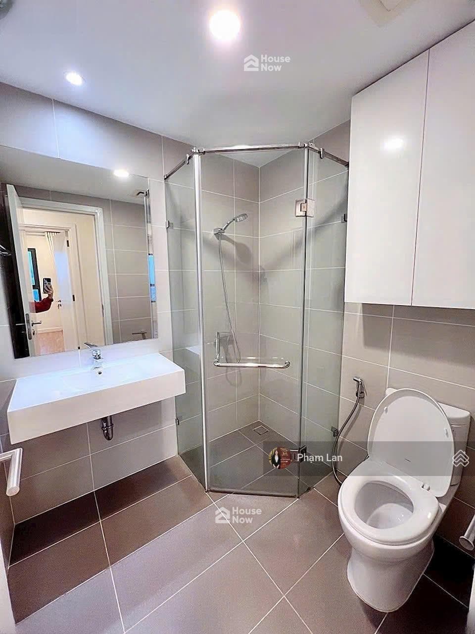 Chủ nhà cần bán gấp 2PN2VS Kosmo Tây Hồ - 75m2 - tầng cao 2x full đồ - giá tốt bán nhanh - ảnh 3 Chủ nhà cần bán gấp 2PN2VS Kosmo Tây Hồ - 75m2 - tầng cao 2x full đồ - giá tốt bán nhanh - ảnh 3