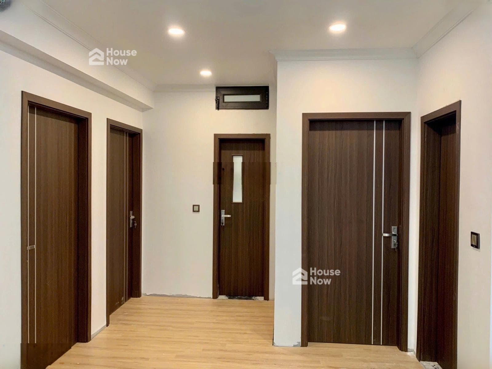 Nơ 7B Bán Đảo Linh Đàm 76m 3 ngủ full nội thất giá hơn 5 tỉ tí - ảnh 2 Nơ 7B Bán Đảo Linh Đàm 76m 3 ngủ full nội thất giá hơn 5 tỉ tí - ảnh 2