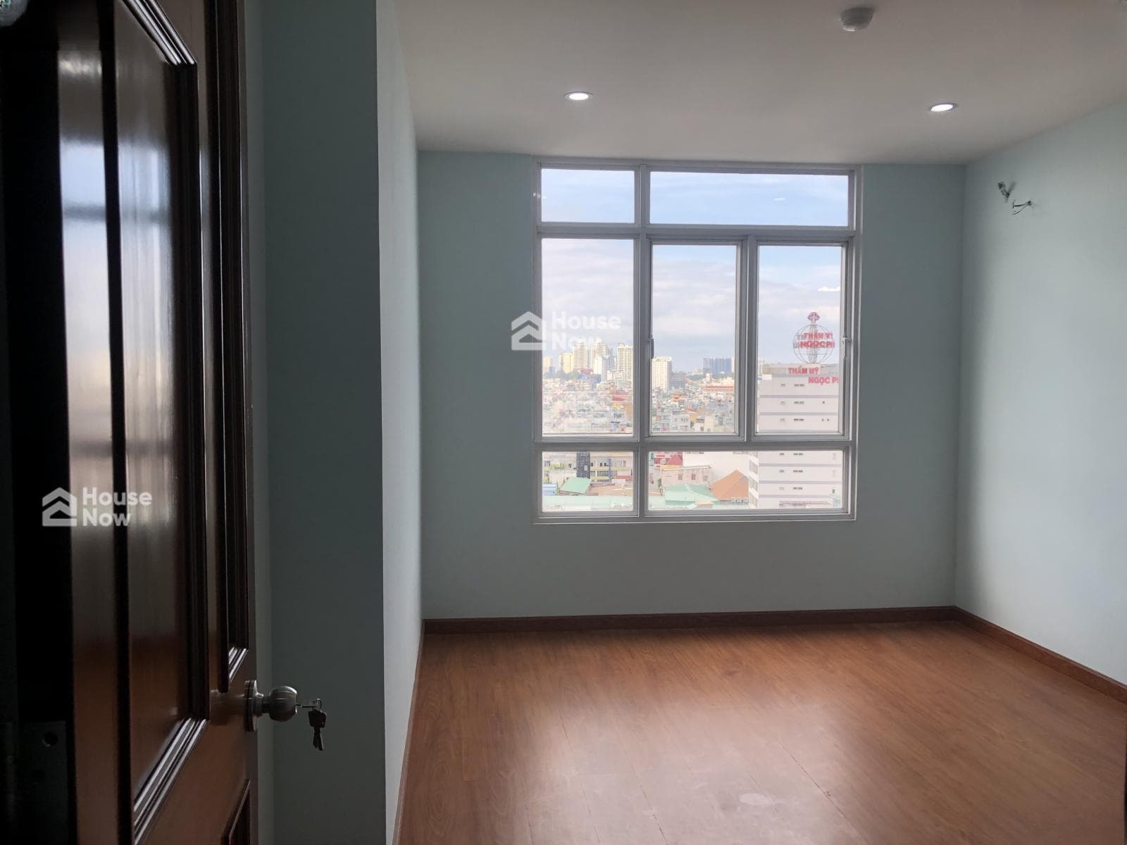 Bán căn hộ 2 phòng ngủ, Block A1.2 tầng 28, đã có sổ hồng, nhà mới đẹp, hỗ trợ vay ngân hàng! - ảnh 1 Bán căn hộ 2 phòng ngủ, Block A1.2 tầng 28, đã có sổ hồng, nhà mới đẹp, hỗ trợ vay ngân hàng! - ảnh 1