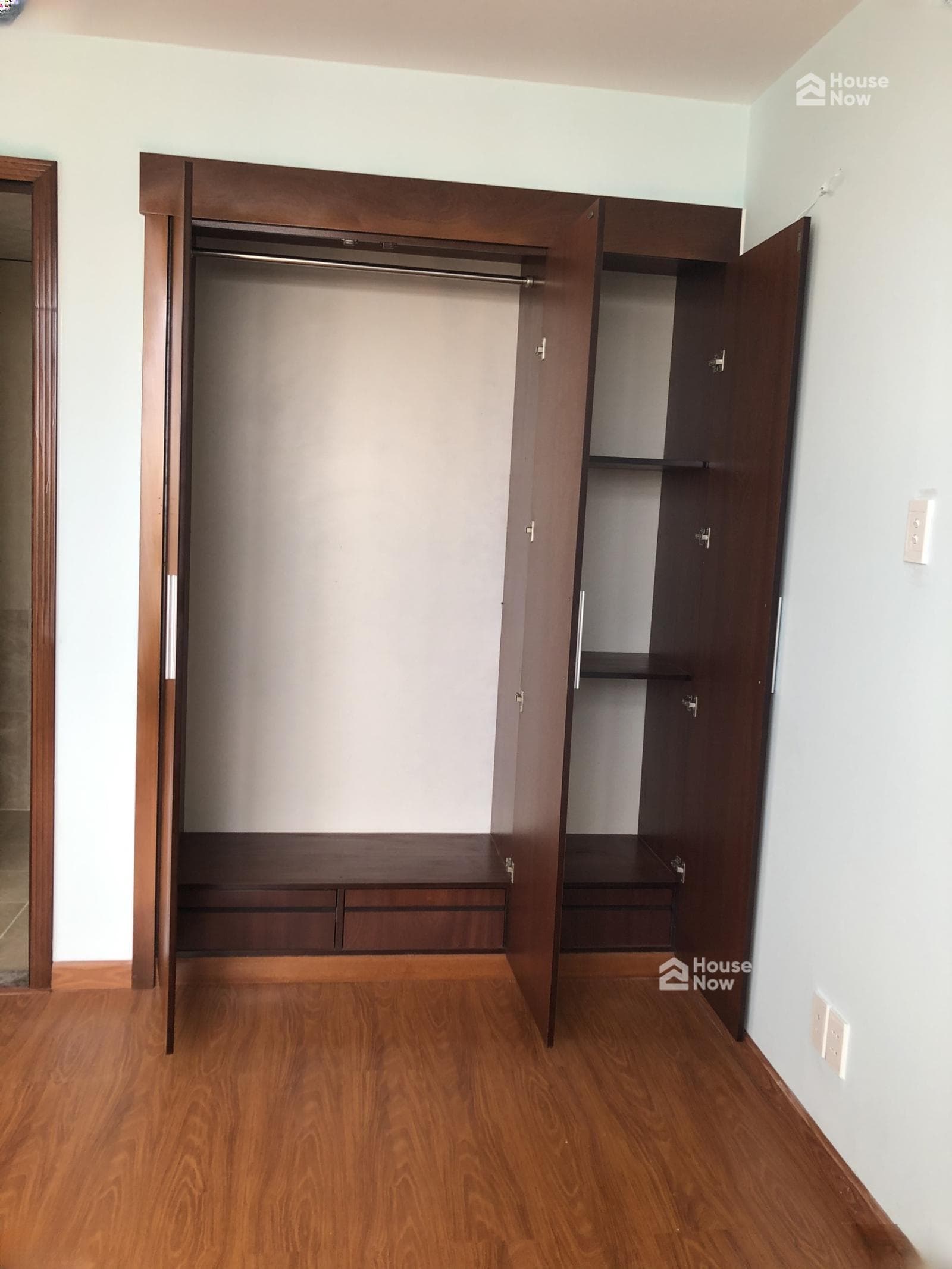 Bán căn hộ 2 phòng ngủ, Block A1.2 tầng 28, đã có sổ hồng, nhà mới đẹp, hỗ trợ vay ngân hàng! - ảnh 8 Bán căn hộ 2 phòng ngủ, Block A1.2 tầng 28, đã có sổ hồng, nhà mới đẹp, hỗ trợ vay ngân hàng! - ảnh 8
