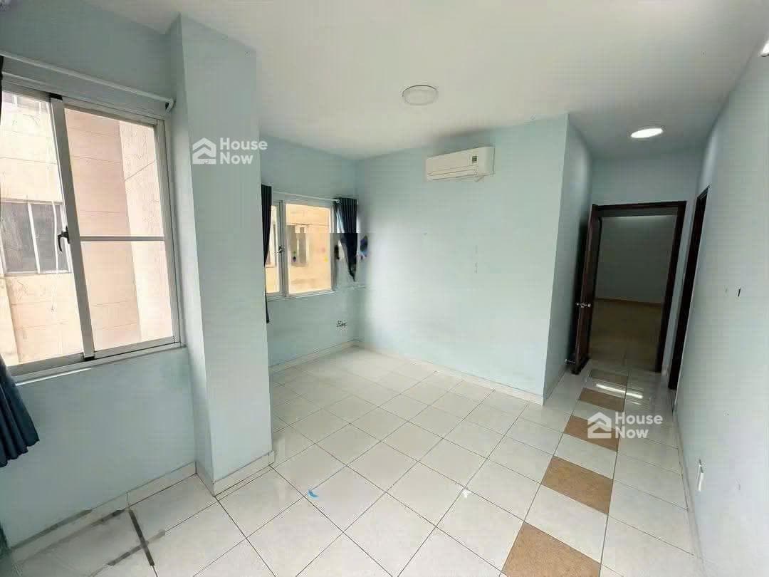 Bán căn hộ Khánh Hội 2 - giá chỉ 5.2 tỷ - DT 87m2 - 2PN 2WC - Ban công siêu rộng - Có sổ - ảnh 1