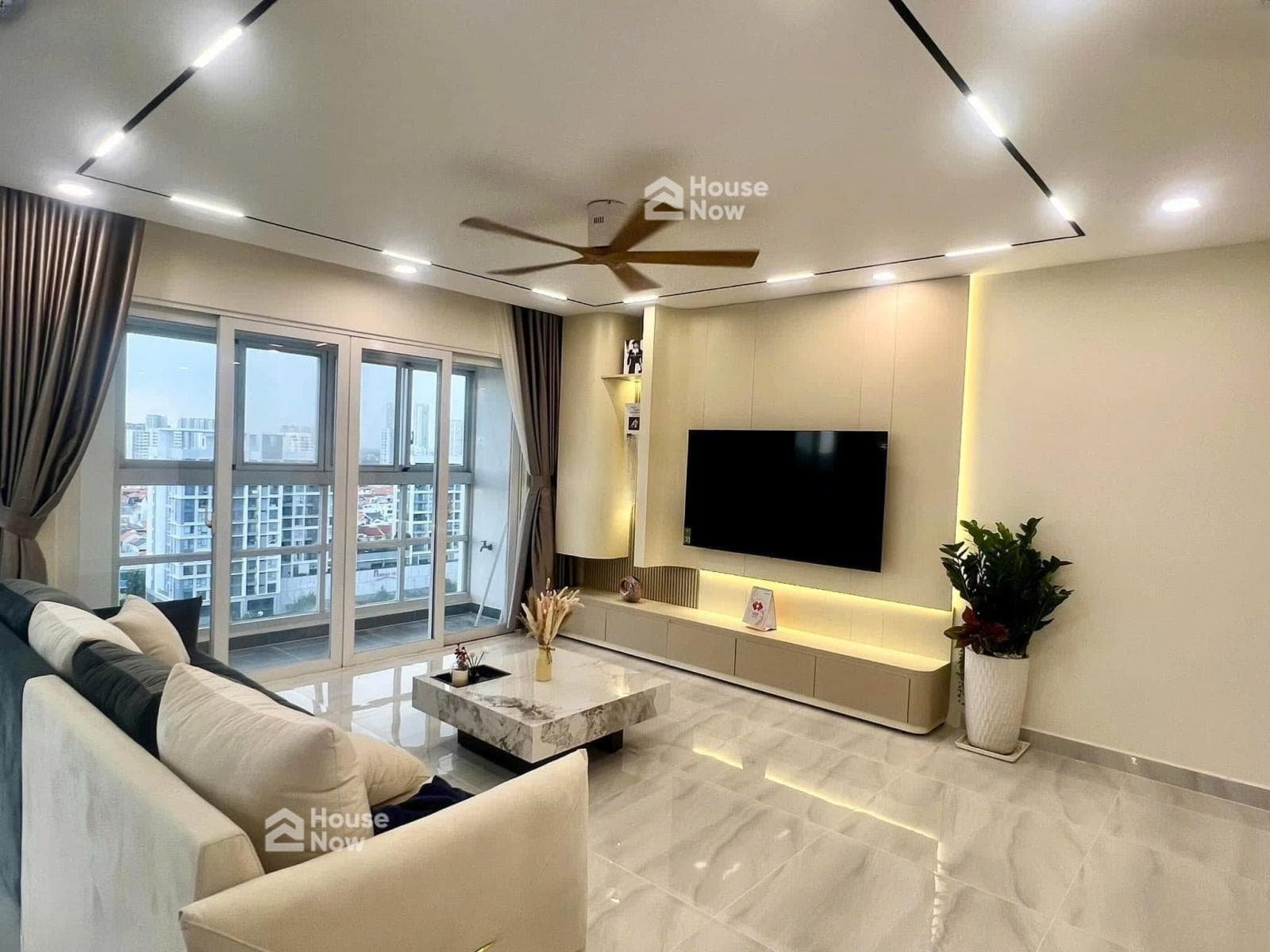 Bán căn hộ 3PN, 2WC, 135m2 tại Happy Valley, quận 7, Hồ Chí Minh, giá 13,5 tỷ - ảnh 2 Bán căn hộ 3PN, 2WC, 135m2 tại Happy Valley, quận 7, Hồ Chí Minh, giá 13,5 tỷ - ảnh 2