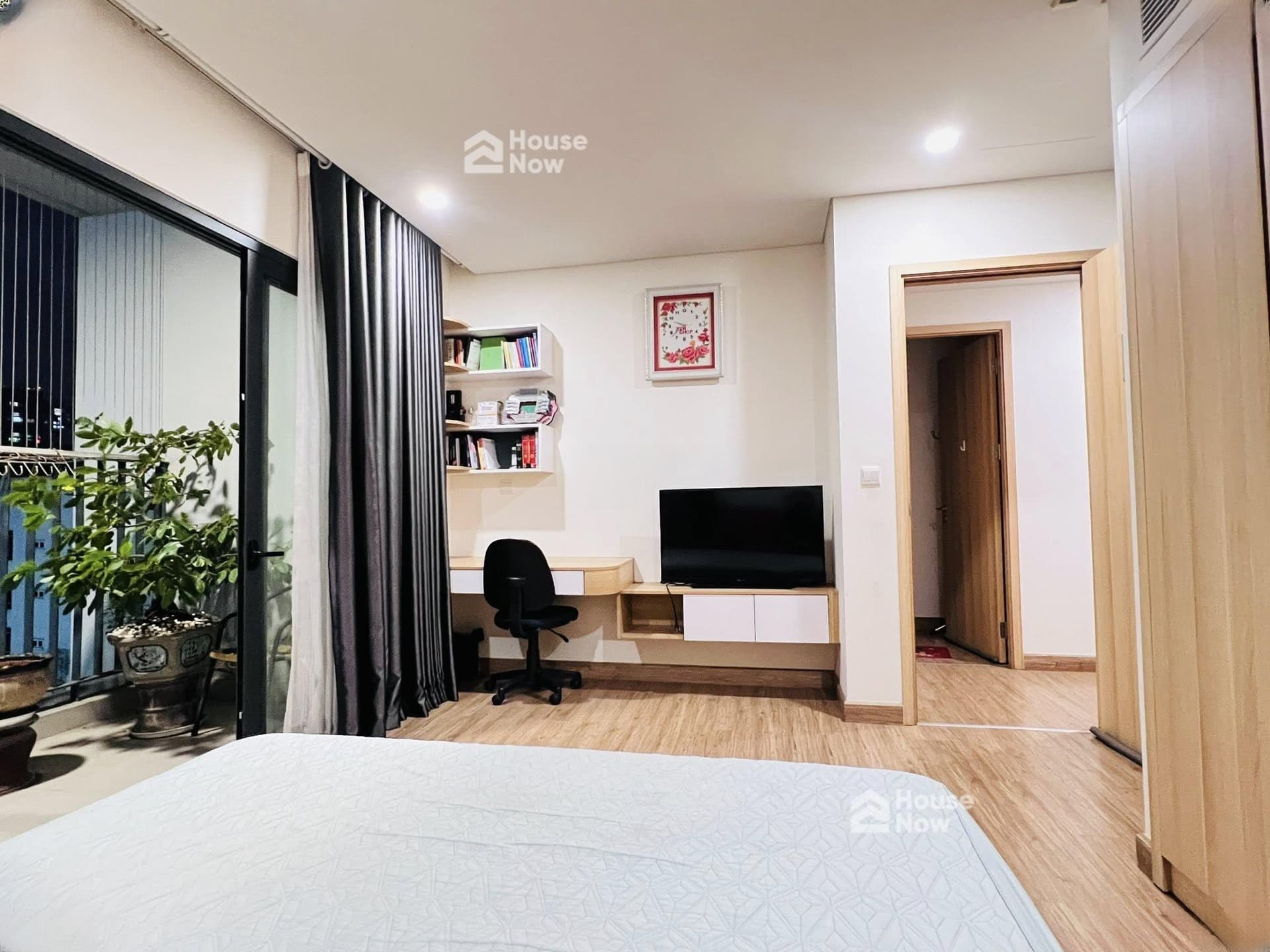 Chính chủ bán chung cư Skypark, phố Tôn Thất Thuyết, trung Tâm Cầu Giấy, lô góc - ảnh 6 Chính chủ bán chung cư Skypark, phố Tôn Thất Thuyết, trung Tâm Cầu Giấy, lô góc - ảnh 6