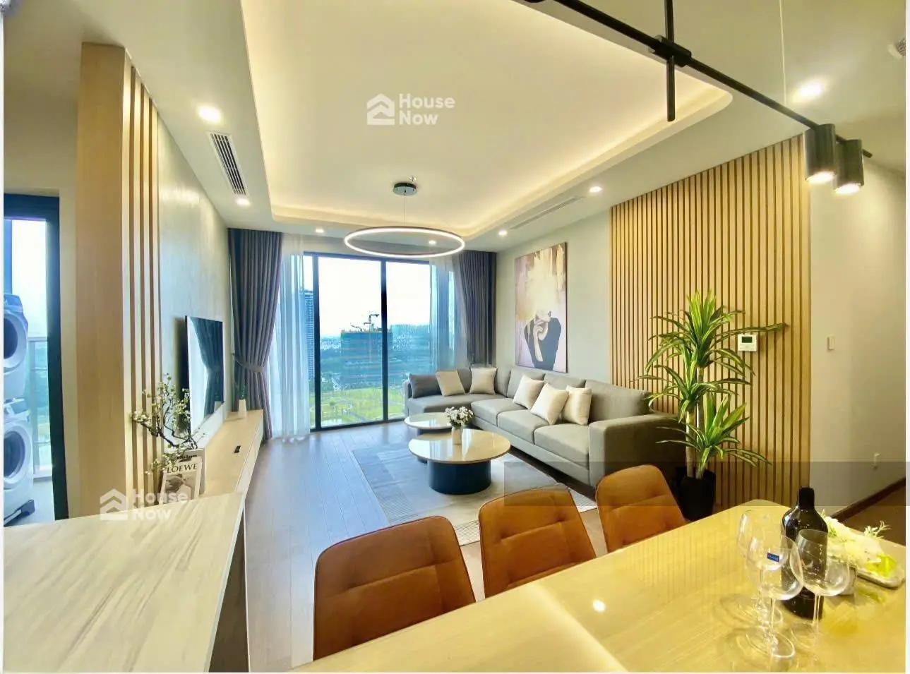Giá cực tốt - bán gấp CH The Matrix One, giá 14,3 tỷ, 116m2, 3PN, view trực diện Hồ - ảnh 1